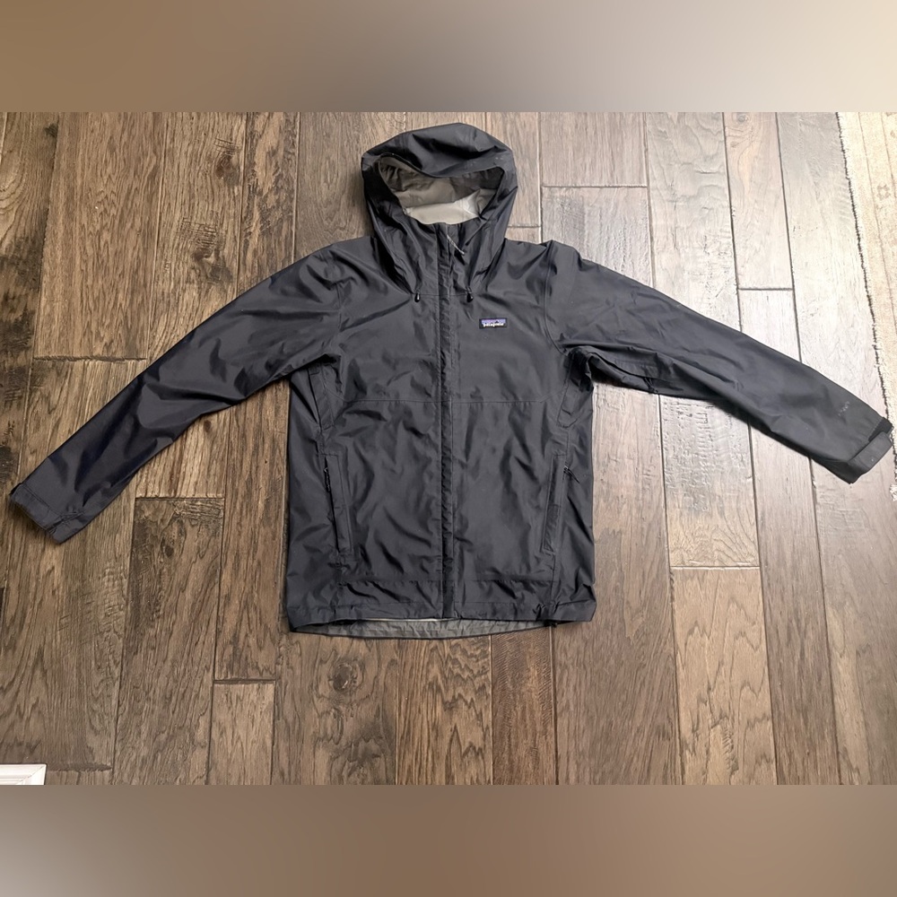 Patagonia Raincoat Torrentshell 3L Jacket - Men's   Style 85240